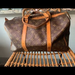Louis Vuitton Vintage Sac Souple 35